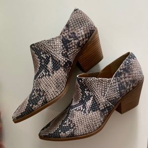 Luckybrand booties